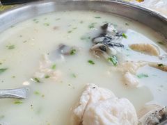 -雪湖煜辰鱼头老店(雪野湖店)