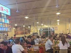 -冶建镜子·老南昌大排档·江西虾王(总店)