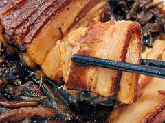 -巢香扣肉馆
