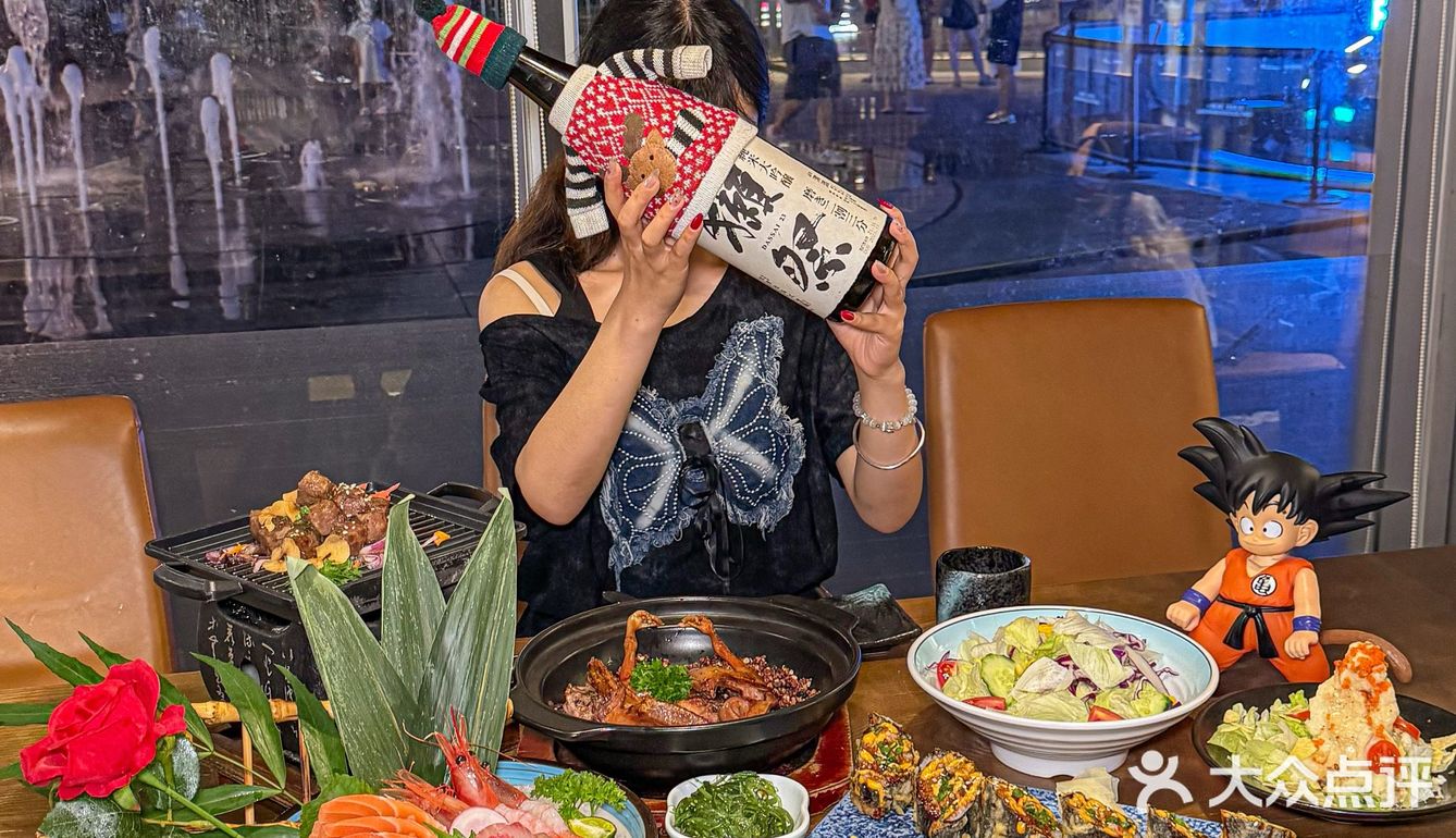 下班后的治愈时刻，被这家烧鸟酒场的江景美到了