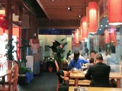 大堂-野山舂·贵州现舂酸汤火锅(鸿通城店)