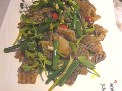 -徐记小怪兽肉蟹煲店(哈西万达金街店)