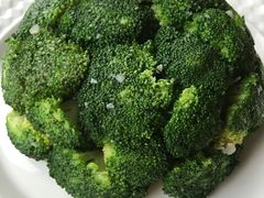 蒜蓉西兰花-麦茜哥牛扒城(中银店)
