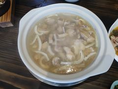 原味椰子鸡-龙泉人椰子鸡·糟粕醋·地标海南菜(龙昆南店)