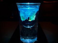 -城墙外BAR