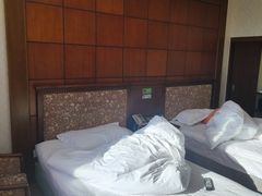 -金隅凤山酒店