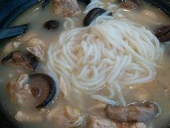 -老妈米线(港龙店)