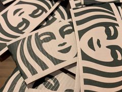 -星巴克臻选(威海威高广场店)