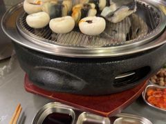 -围炉肉舍•炭烤活鳗•丹东海鲜烤肉(步行街店)