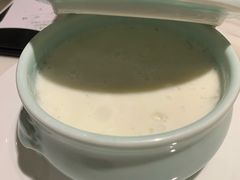 蛋白杏仁茶-岭南真味·匠心粤菜(K11店)