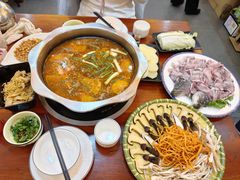 酸萝卜鱼火锅-大理.老字号渝记酸萝卜乌鱼(古城总店)