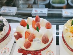 -花花卷卷·鲜食蛋糕(静安久光百货店)