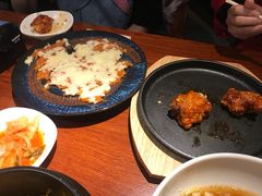 -军硕烤肉·部队火锅(二七万达店)