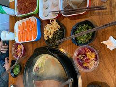 -牛小嫩串串火锅(老国贸总店)