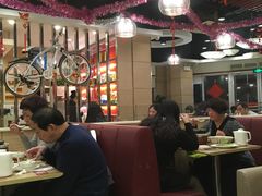 大堂-粤仔湾砂锅粥(广益哥伦布店)