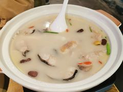 江团鱼炖汤-老阿爸鲜鱼土菜(昆山花桥店)