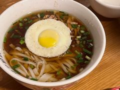 -矮子粉店1985·长沙米粉(湘春路店)