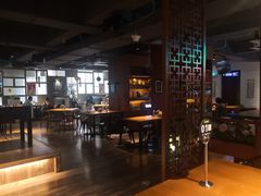 大堂-JINNS锦时 steak&pizza(浸信会礼拜堂旧址店)