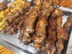 -民族烤羊·烤羊肉串·烤羊排(南城店)