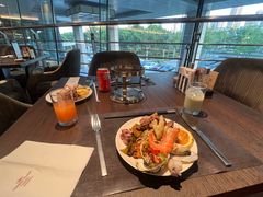 -乐咖啡西餐厅(太湖皇冠假日酒店)