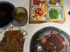 -吉布鲁牛排海鲜自助(成都大悦城店)
