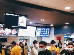 -麦当劳(水坑尾街店)