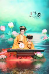 点击看大图 -后宫·古装汉服京剧儿童亲子全家福摄影