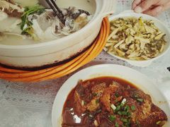 -天乐农家鱼头王(天目湖店)