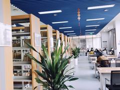 -西安市长安区图书馆