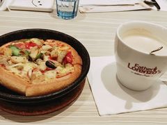 -必胜客(济微路店)