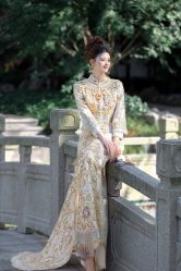 -艾米丽婚纱礼服