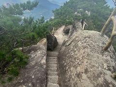 -罗田薄刀峰风景区