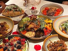 -Mogul Eatery·大亨餐酒馆