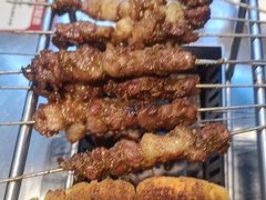 -绿地三只羊羊肉串(万科店)