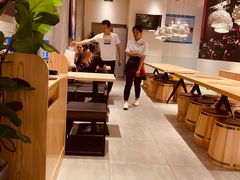 -俏凤凰(美林M·LIVE天地东座店)