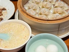 -缸鸭狗(天一广场店)
