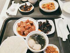 -百事佳烧鸭牛腩(上海虹桥站店)