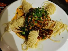 鸡丝凉面-舌尖上的食缘花园主题餐厅
