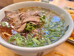 -花临兰州牛肉面(重庆南坪万达店)