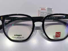 -罗伯特眼镜·蔡司官方授权(前海桂湾店)