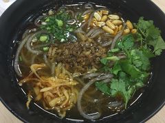 -伤心酸辣粉(体育东路店)