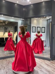 -深白婚纱艺术馆(王府壹号店)