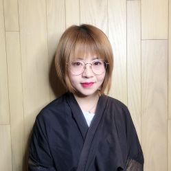 -苑苑发型设计