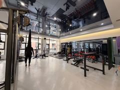 -岩顶健身(玄武店)