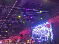 -喜鹊音乐酒馆(西街店)
