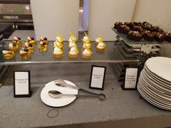 -海口绿发希尔顿酒店-田园汇自助餐·三文鱼·海鲜