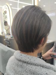 -七分屋LA·烫发·染发·剪发