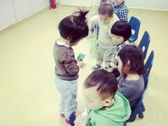 -瑞思少儿中心·少儿英语素养启蒙(勒泰直营校区)