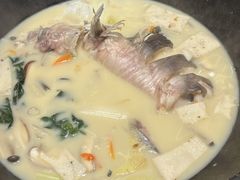 -滇香肴·云南菜蒸汽石锅鱼(云南北路店)