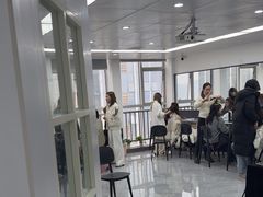 -首脑美容美发化妆美甲培训学校(长沙校区)